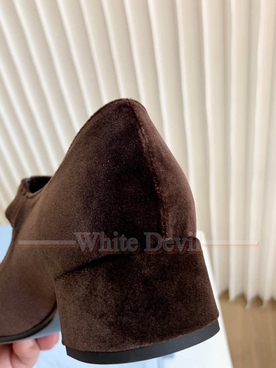 하얀악마 이미테이션 프라다 구두 (18).jpg