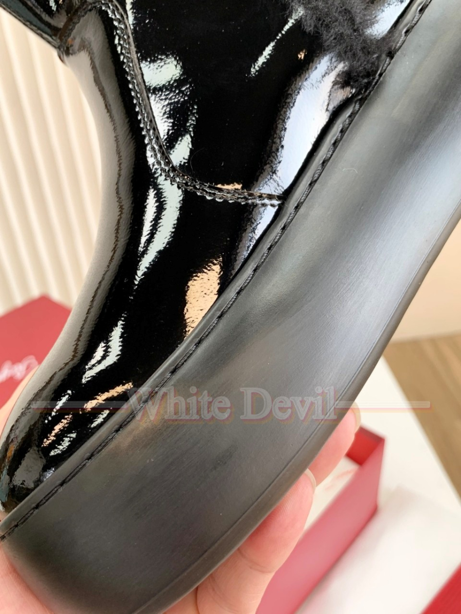 하얀악마 이미테이션 로저비비에 부츠 (17).jpg