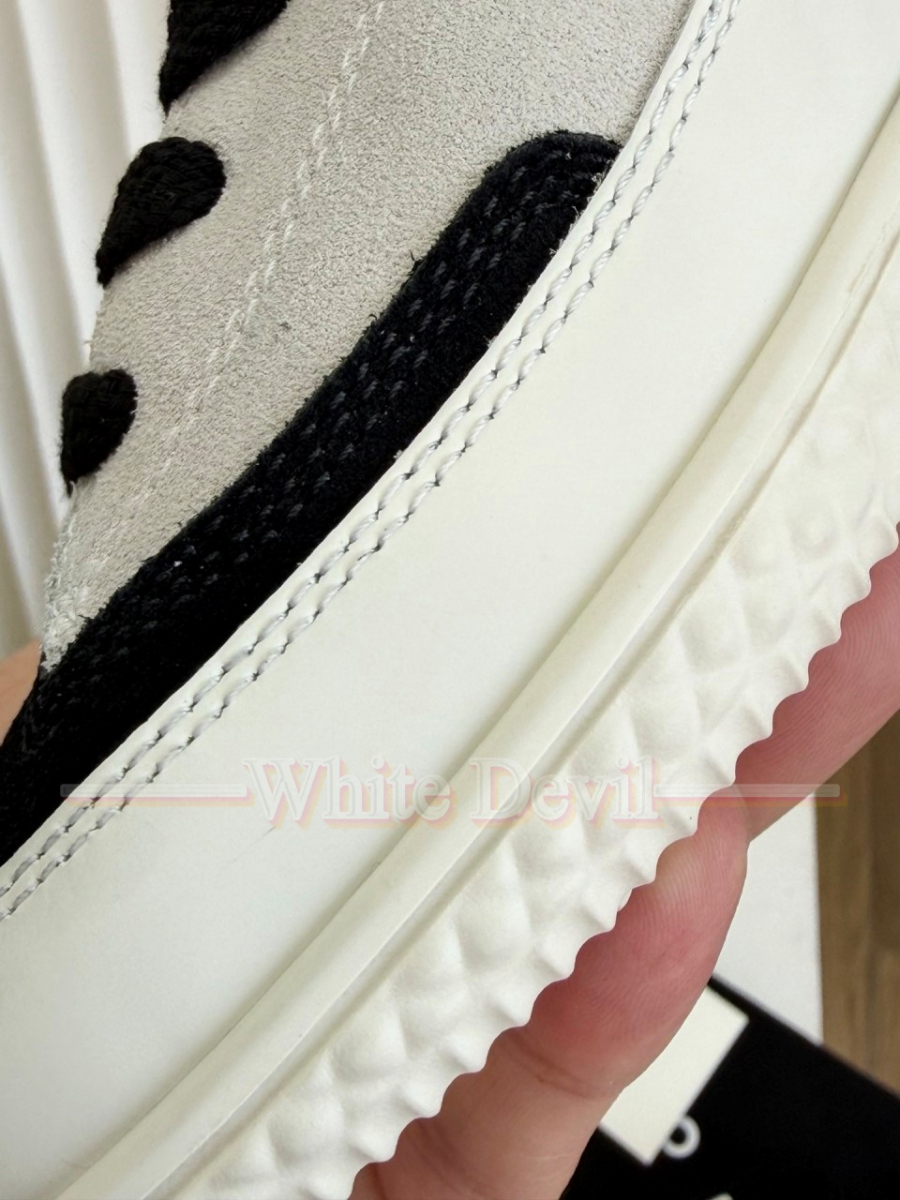 하얀악마 이미테이션 샤넬 운동화 (17).jpg