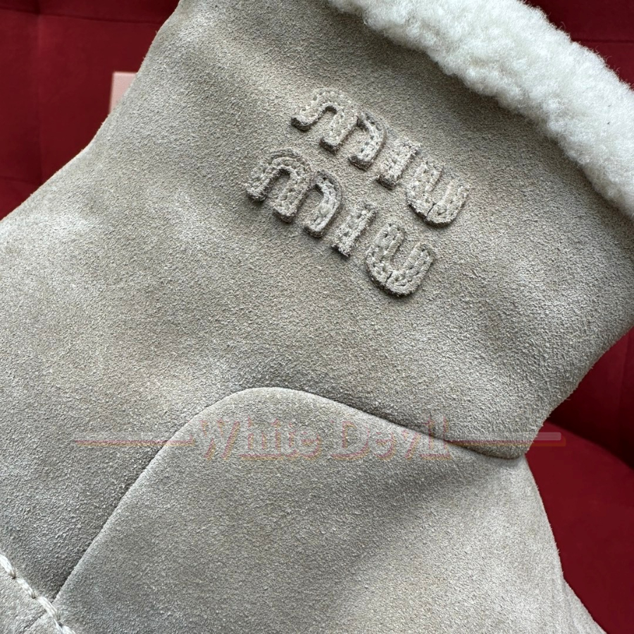 하얀악마 이미테이션 미우미우 부츠 (7).jpg