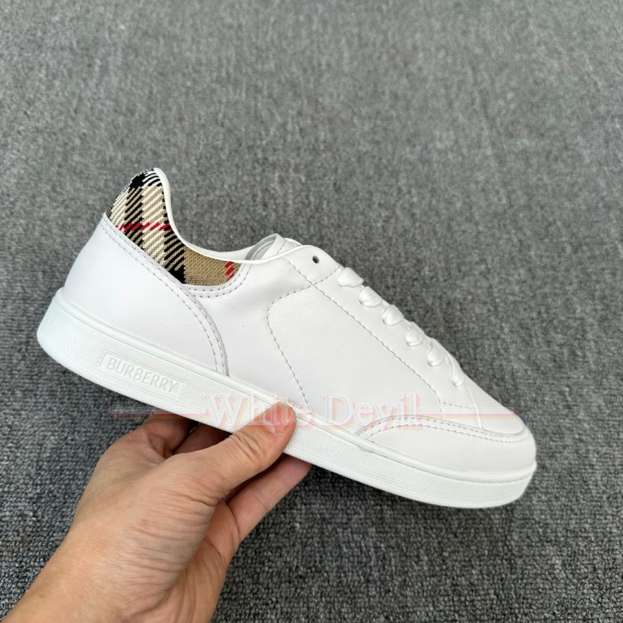 하얀악마 레플리카 버버리 운동화 (7).jpg