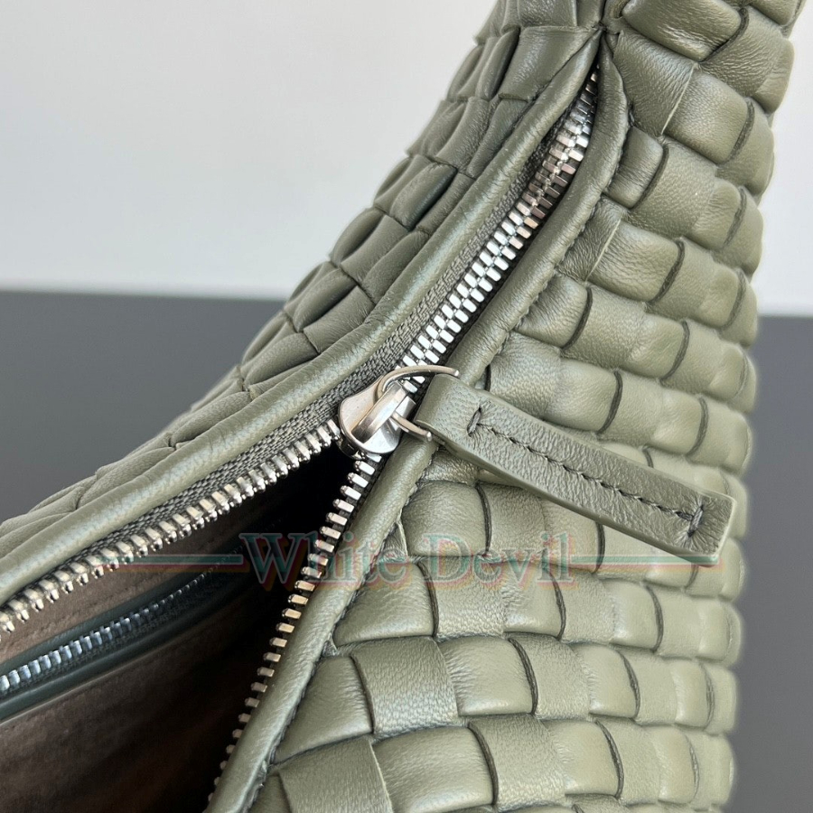 하얀악마 레플리카 보테가 숄더백 (7).jpg