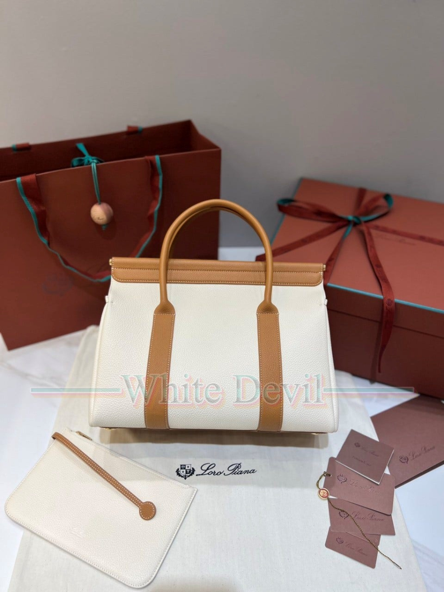 하얀악마 레플리카 로로피아나 룸백 (2).jpg