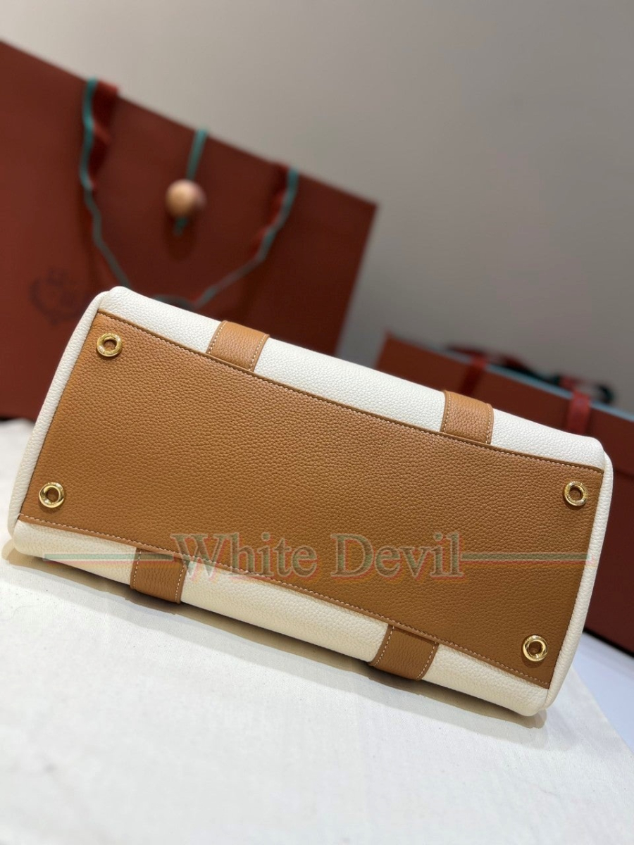 하얀악마 레플리카 로로피아나 룸백 (5).jpg