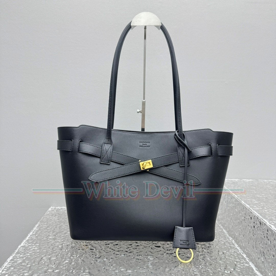 하얀악마 레플리카 발렌시아가 벨에어 (3).jpg