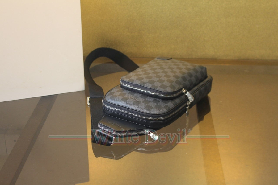 하얀악마 레플리카 루이비통 슬링백 (4).jpg