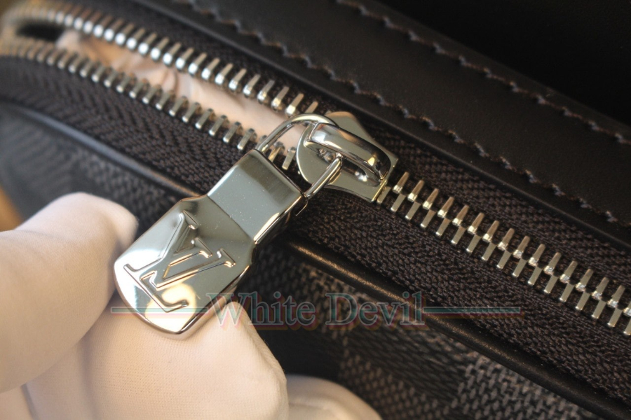 하얀악마 레플리카 루이비통 슬링백 (7).jpg