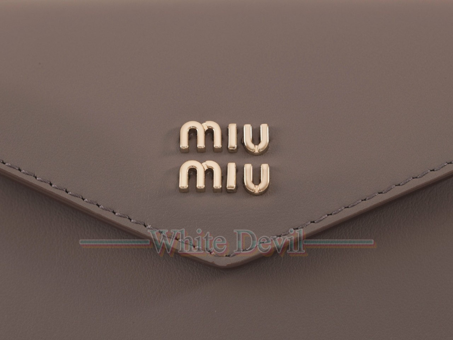 하얀악마 레플리카 미우미우 가방 (10).jpg