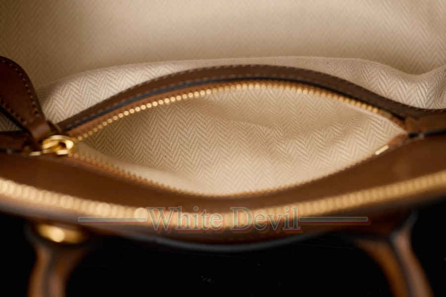 하얀악마 레플리카 미우미우 토트백 (11).jpg