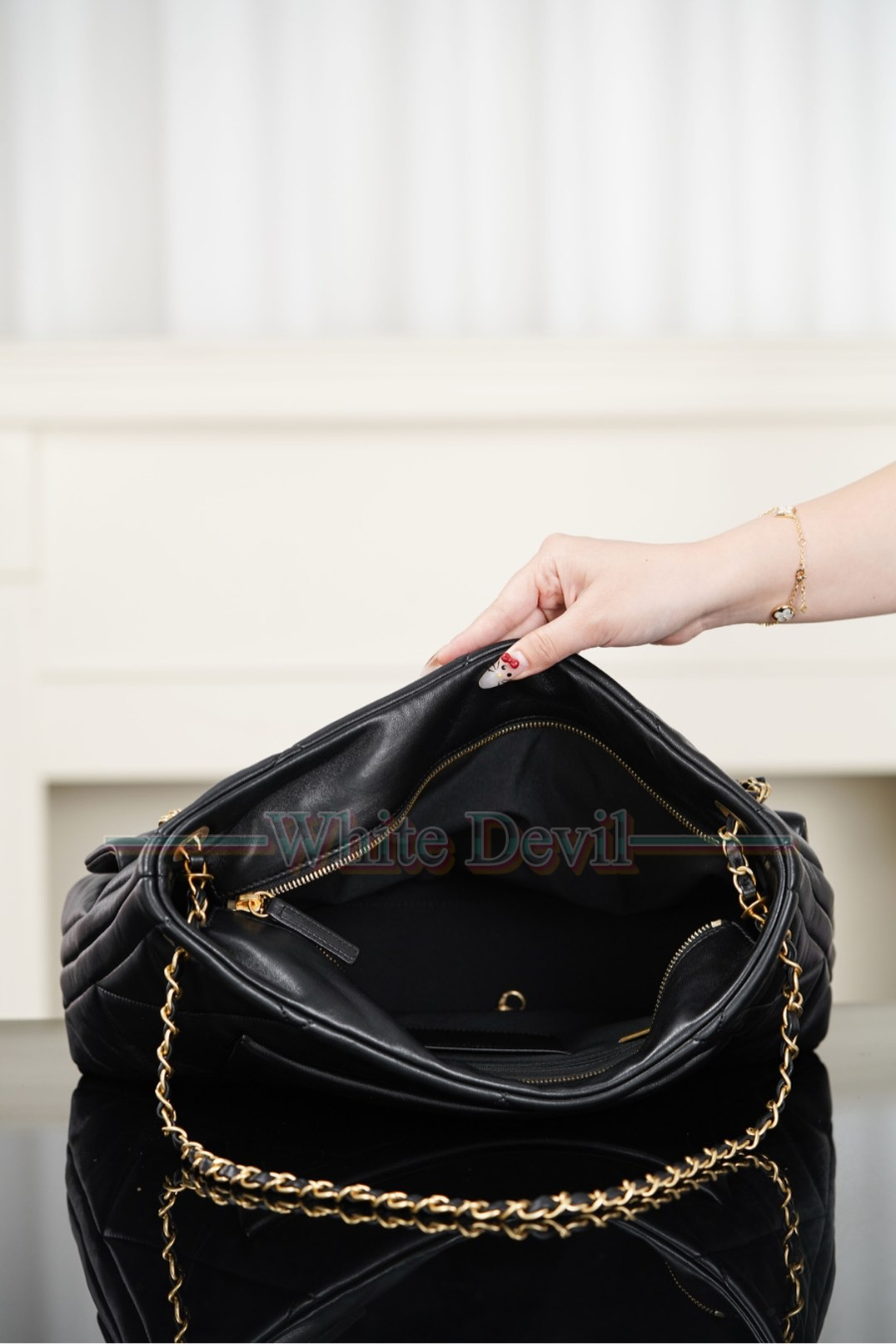 하얀악마 레플리카 샤넬 가방 (7).jpg