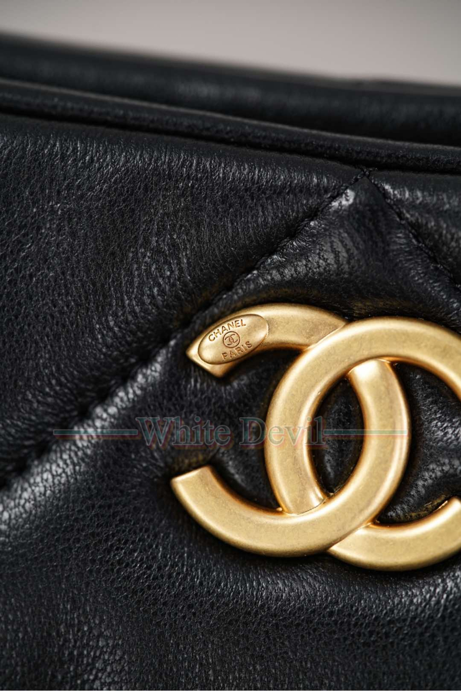 하얀악마 레플리카 샤넬 가방 (16).jpg