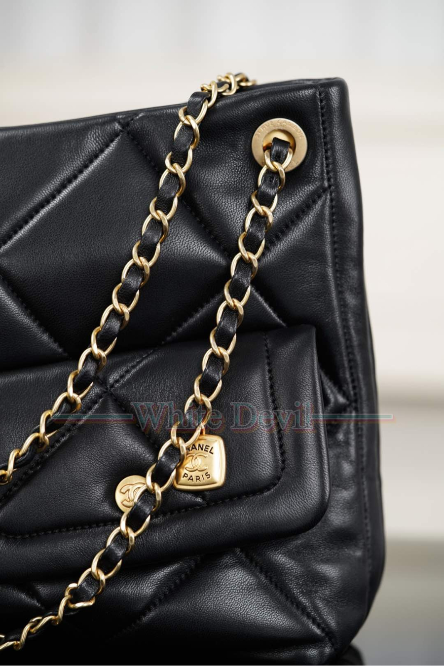 하얀악마 레플리카 샤넬 가방 (17).jpg