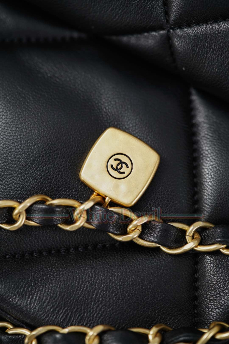 하얀악마 레플리카 샤넬 가방 (20).jpg