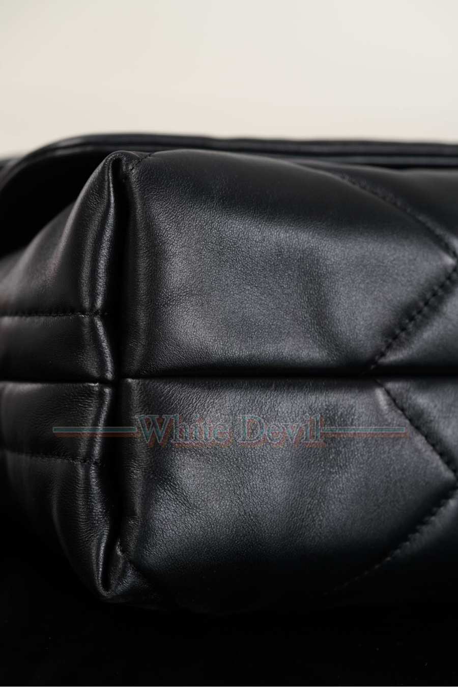 하얀악마 레플리카 샤넬 가방 (11).jpg