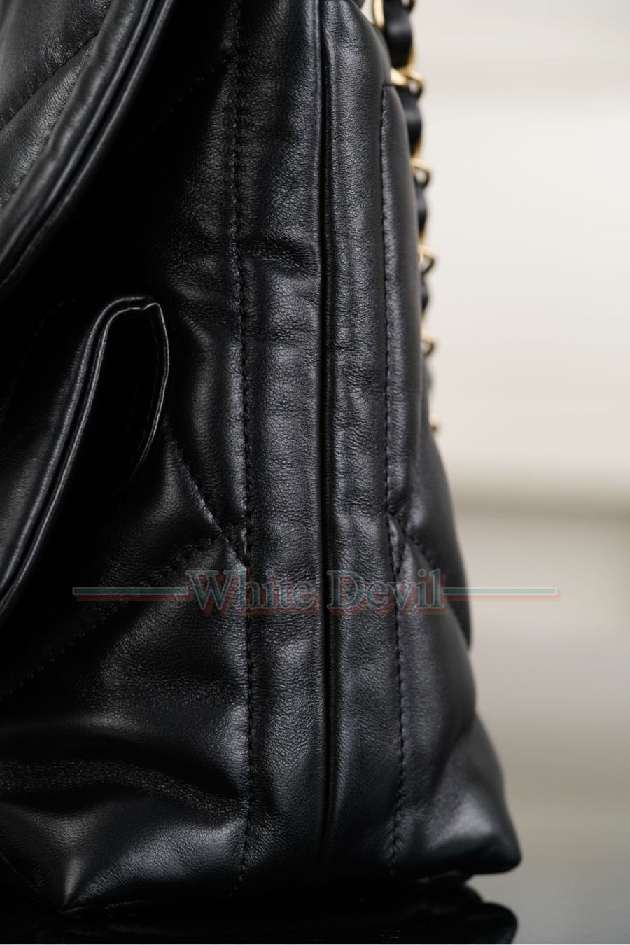 하얀악마 레플리카 샤넬 가방 (13).jpg