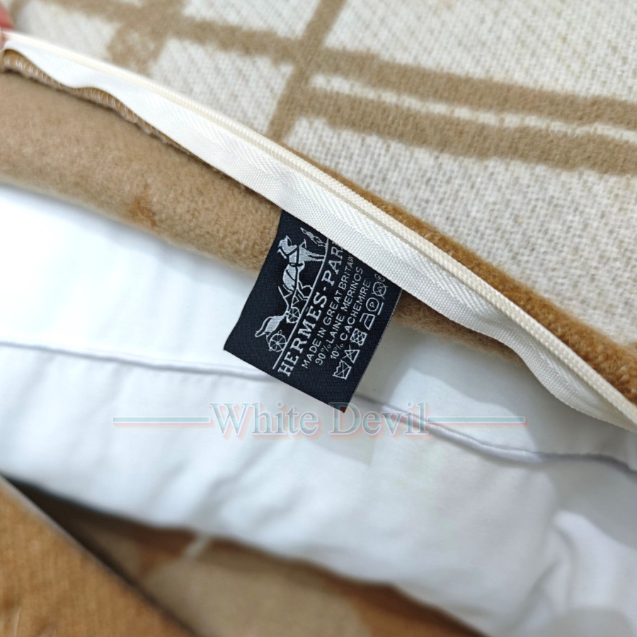 하얀악마 레플리카 에르메스 쿠션 (4).jpg