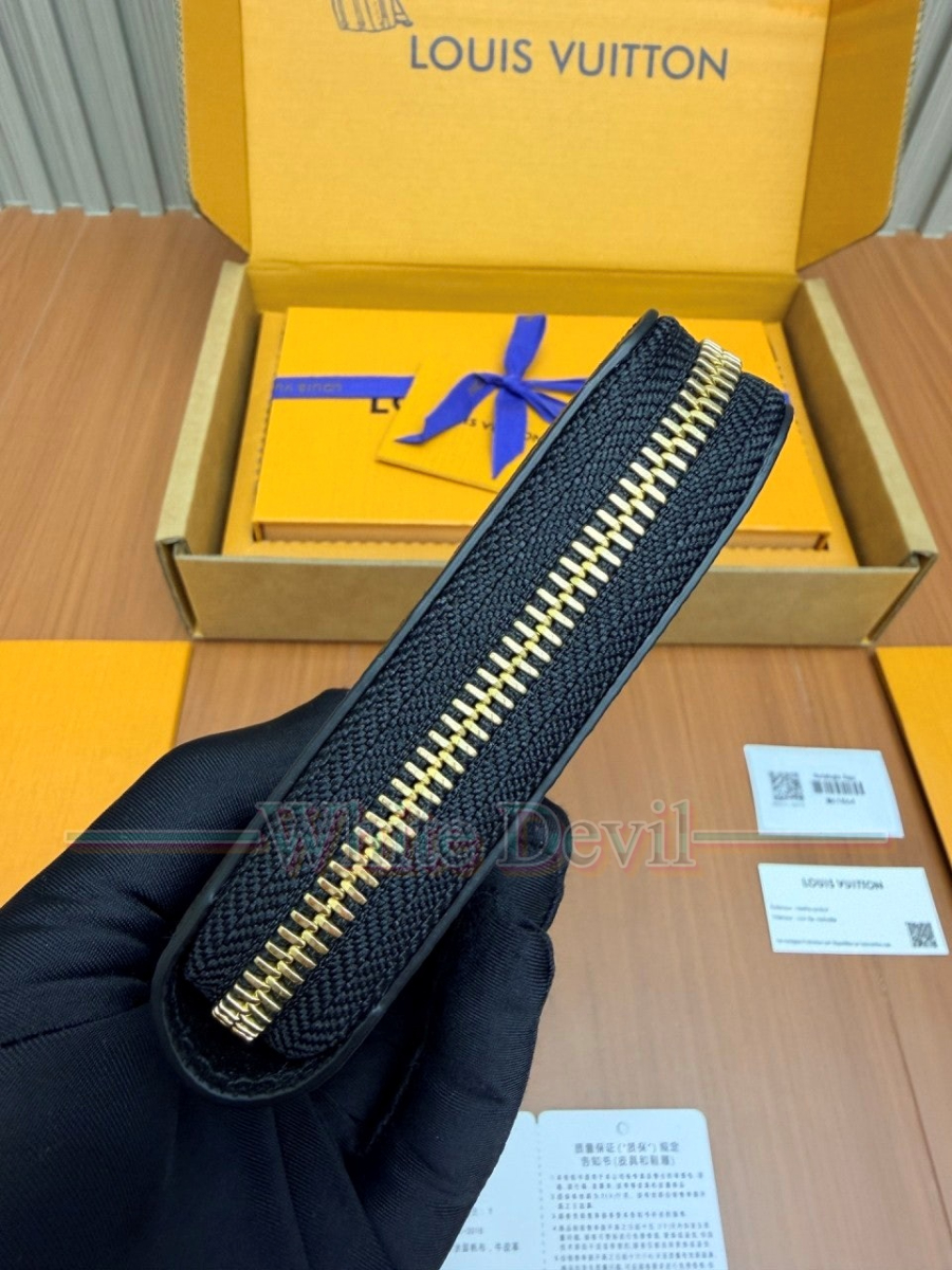 하얀악마 레플리카 루이비통 지갑 (7).jpg