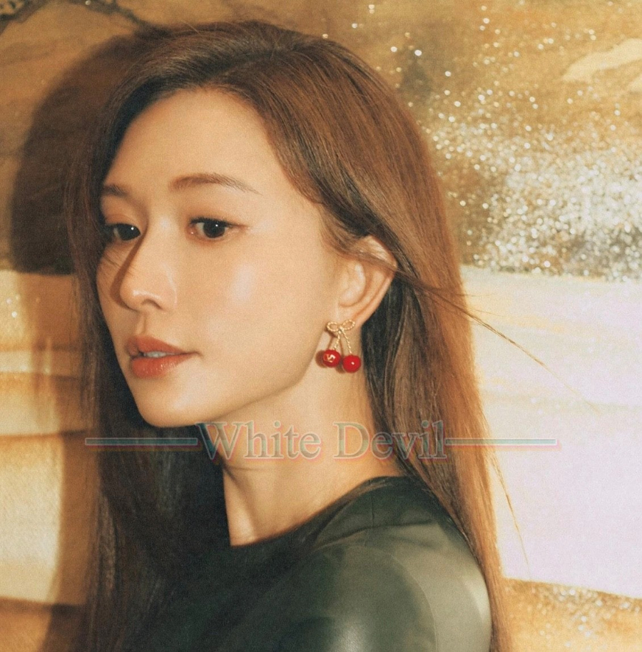 하얀악마 레플리카 발렌티노 귀걸이 (1).jpg