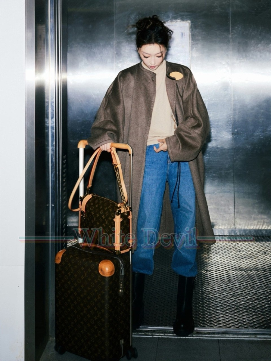 하얀악마 레플리카 루이비통 코트 (2).jpg