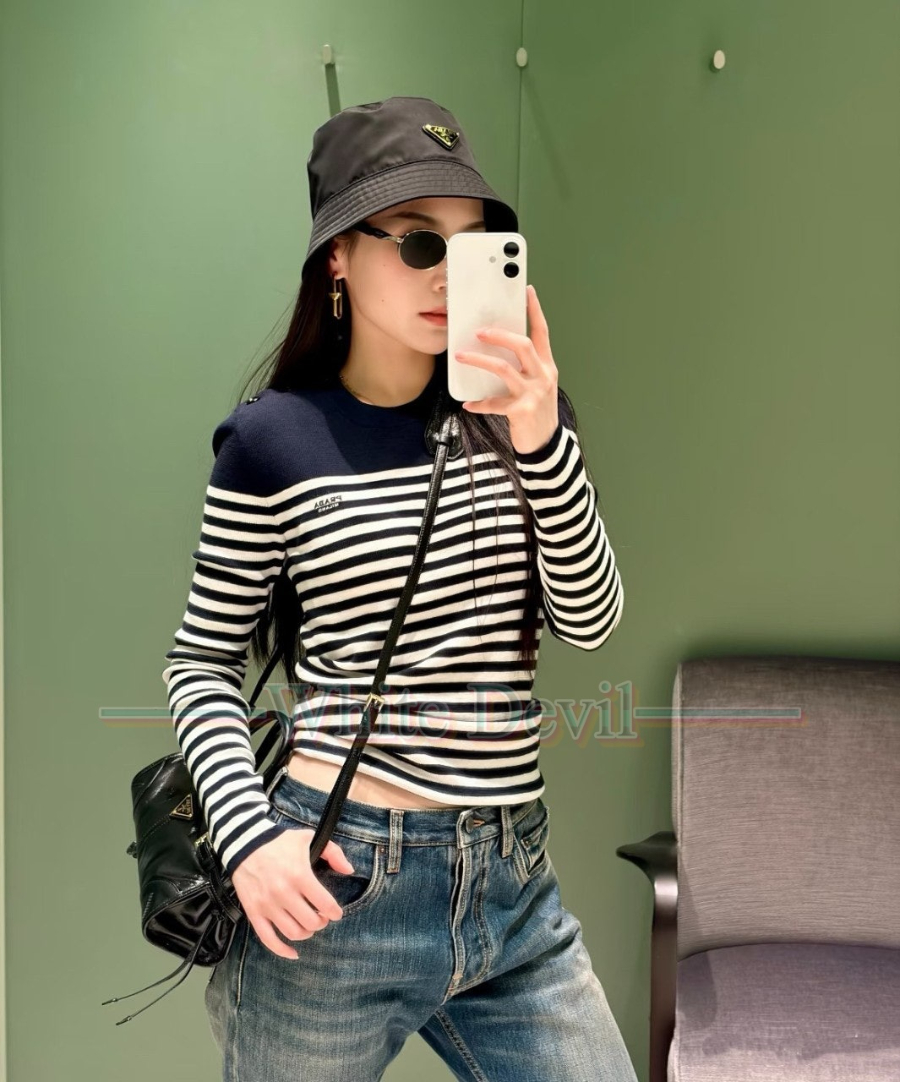 하얀악마 레플리카 프라다 니트 (2).jpg