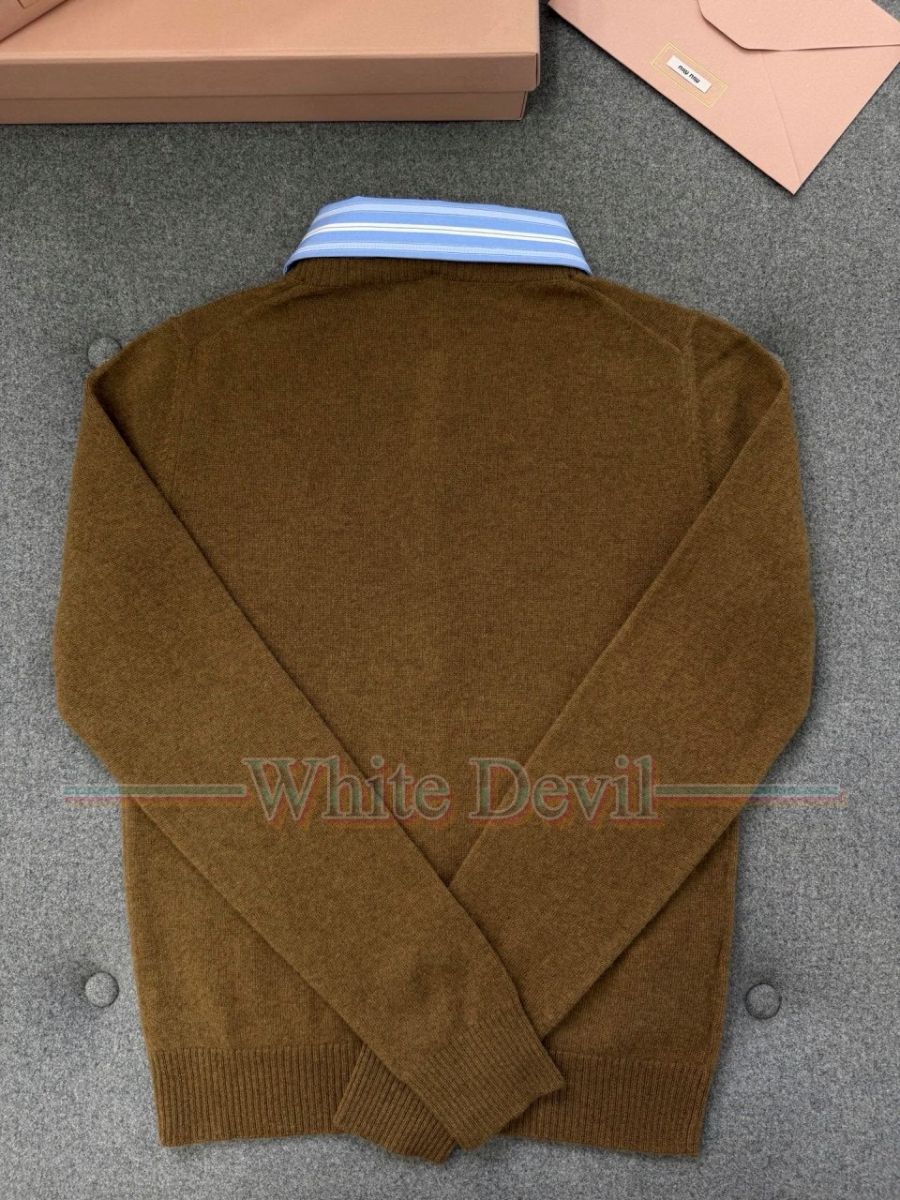 하얀악마 레플리카 미우미우 가디건 (18).jpg