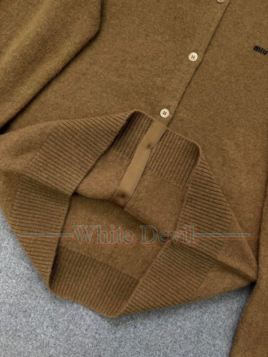 하얀악마 레플리카 미우미우 가디건 (21).jpg