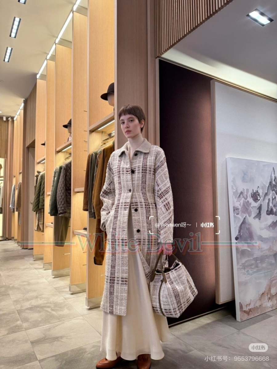 하얀악마 레플리카 로로피아나 코트 (1).jpg