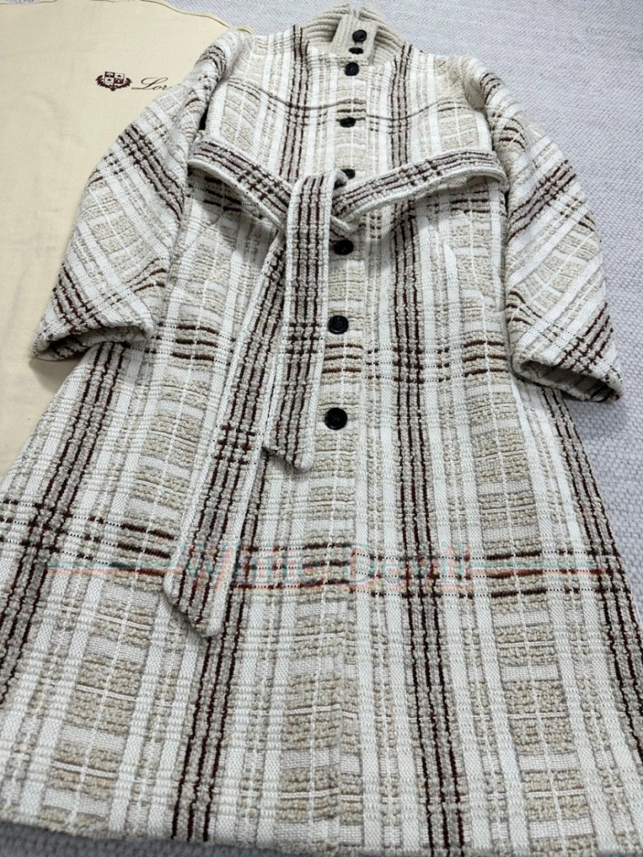 하얀악마 레플리카 로로피아나 코트 (9).jpg