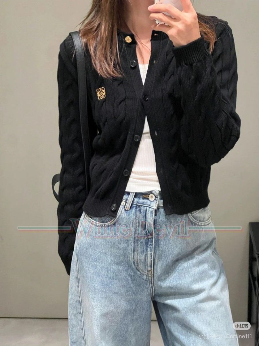 하얀악마 레플리카 로에베 가디건 (2).jpg