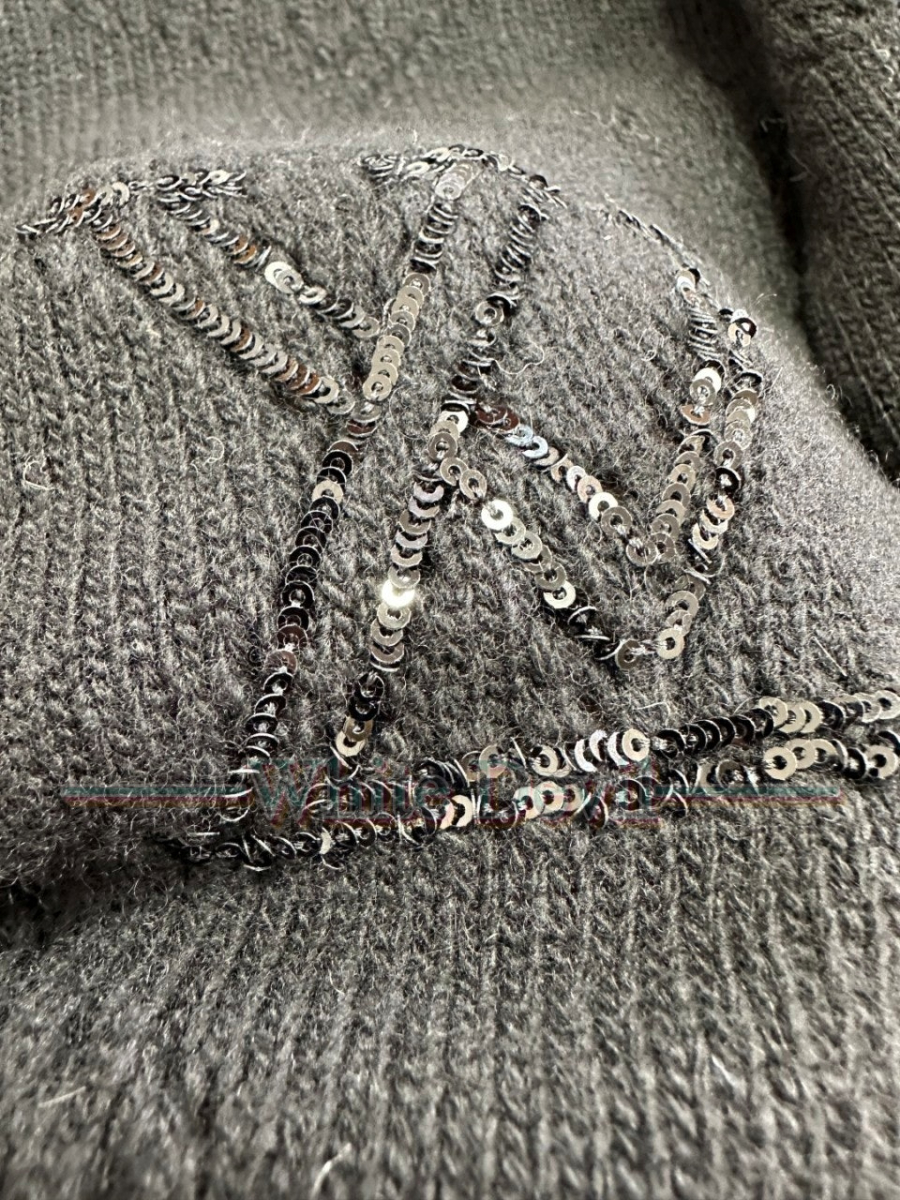 하얀악마 레플리카 루이비통 가디건 (11).jpg