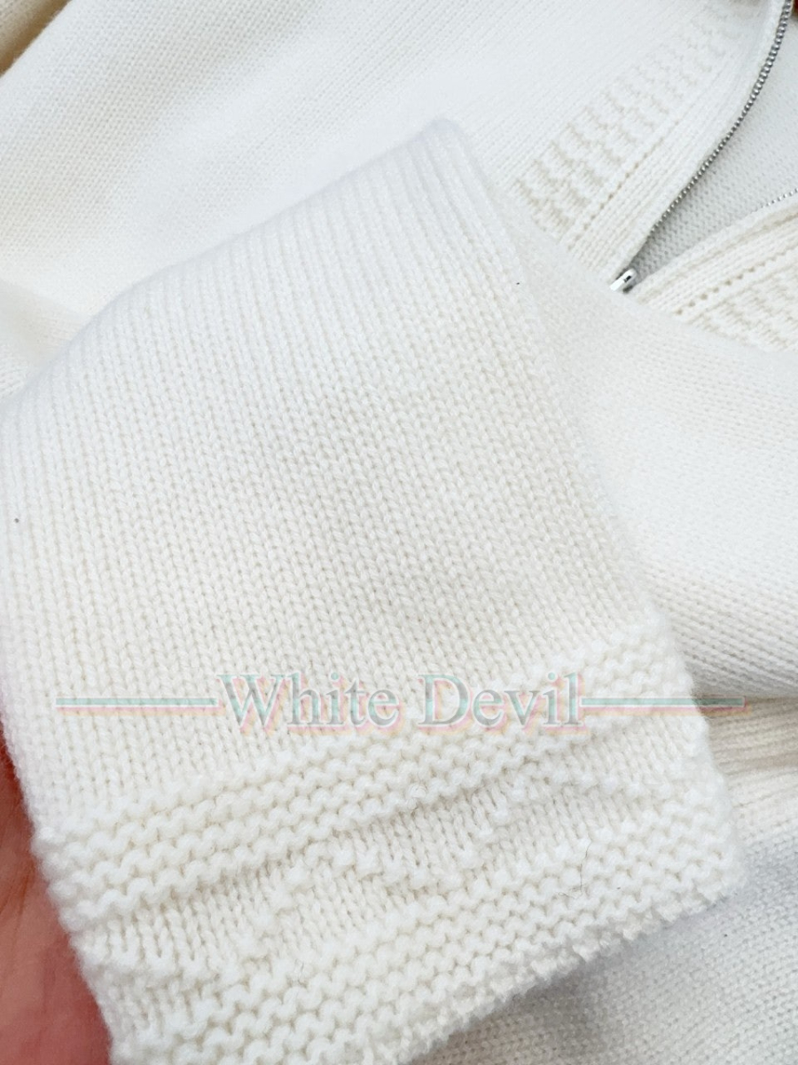 하얀악마 레플리카 로로피아나 스웨터 (18).jpg