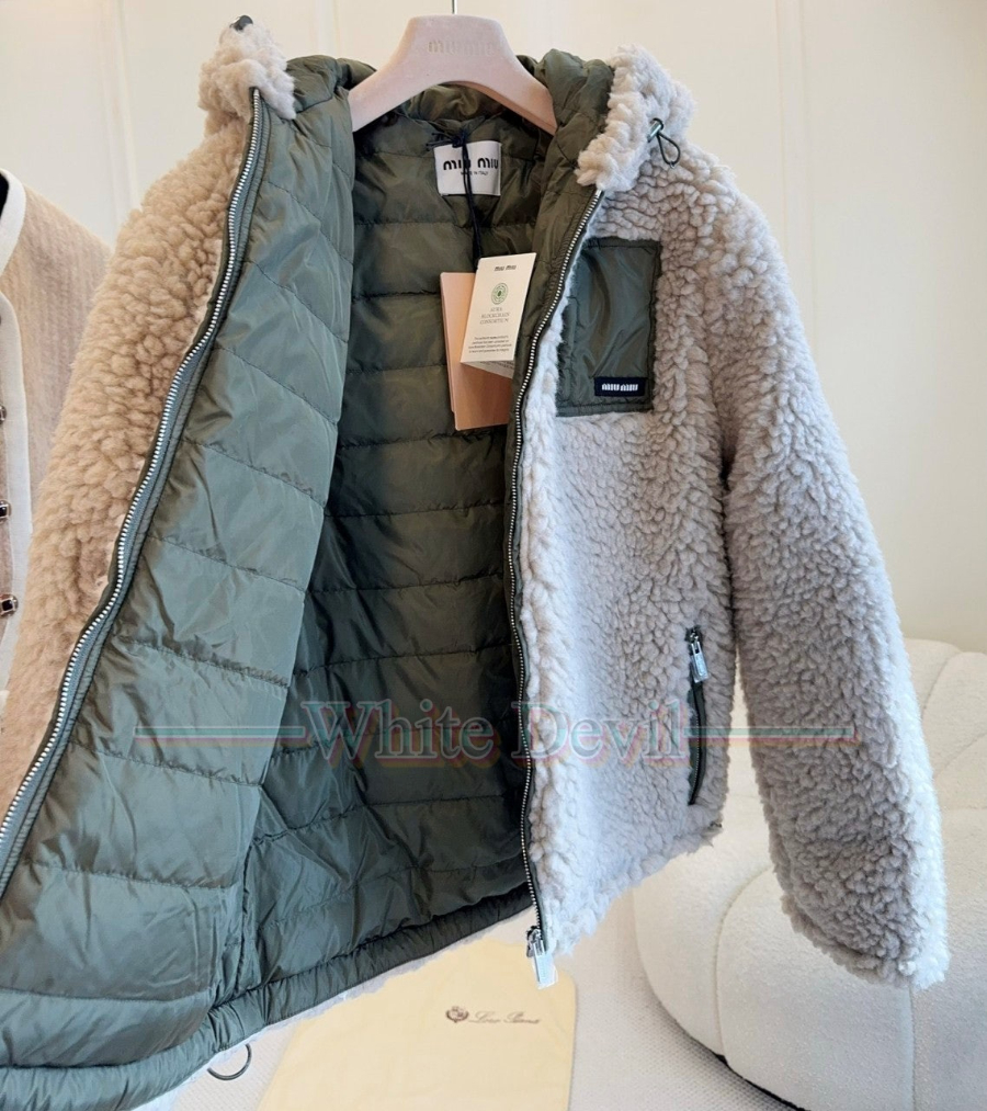 하얀악마 레플리카 미우미우 점퍼 (7).jpg