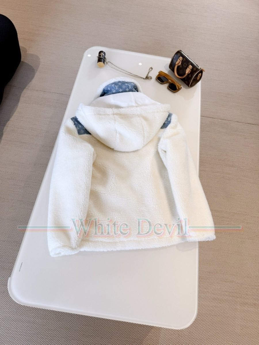 하얀악마 레플리카 루이비통 자켓 (9).jpg