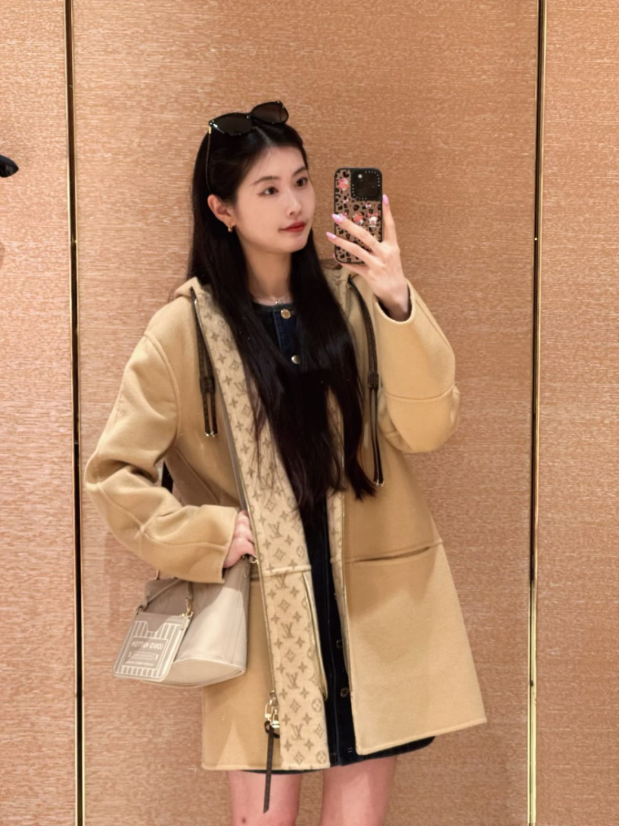 하얀악마 레플리카 루이비통 코트 (2).jpg