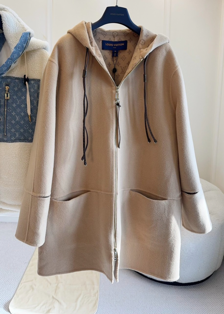 하얀악마 레플리카 루이비통 코트 (4).jpg