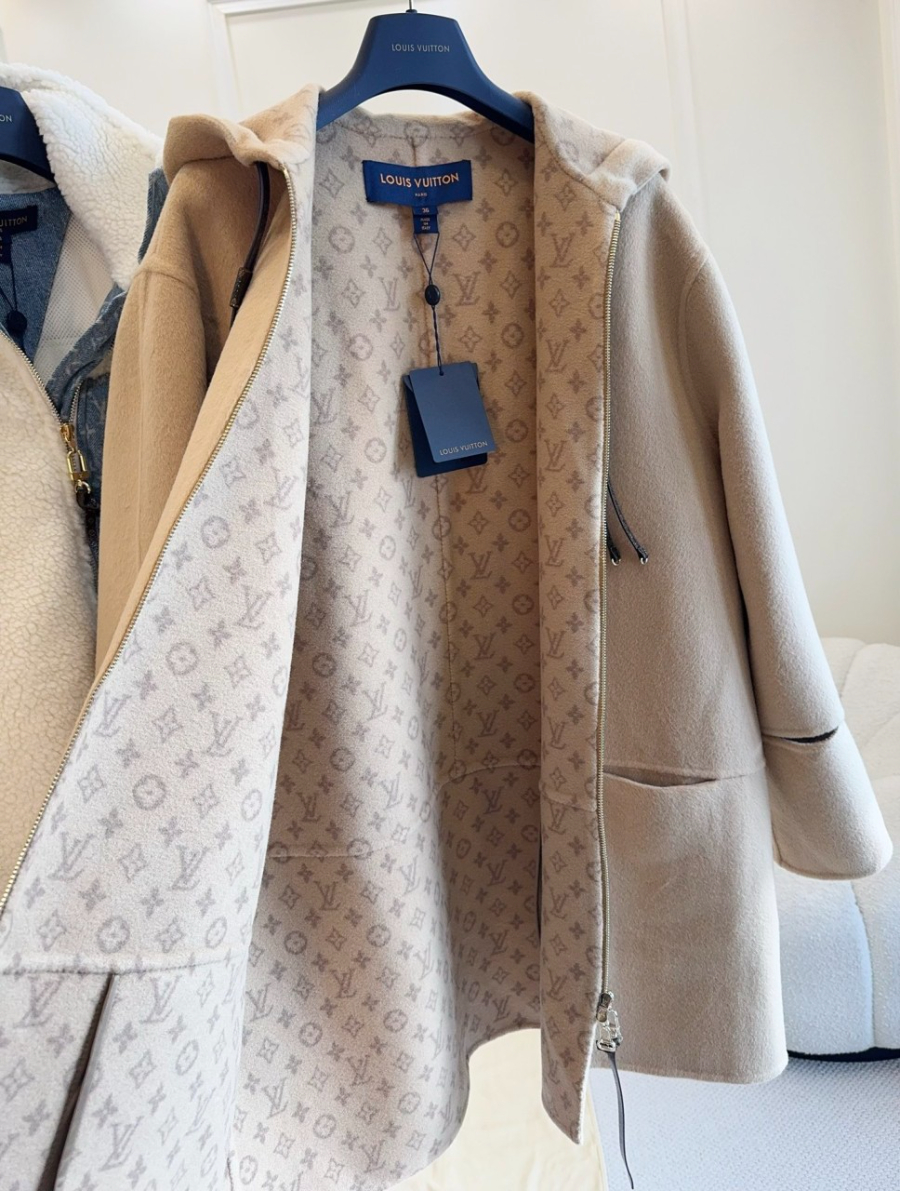 하얀악마 레플리카 루이비통 코트 (6).jpg