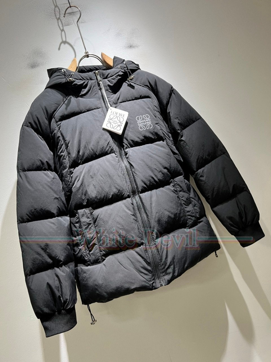 하얀악마 이미테이션 로에베 패딩 (3).jpg