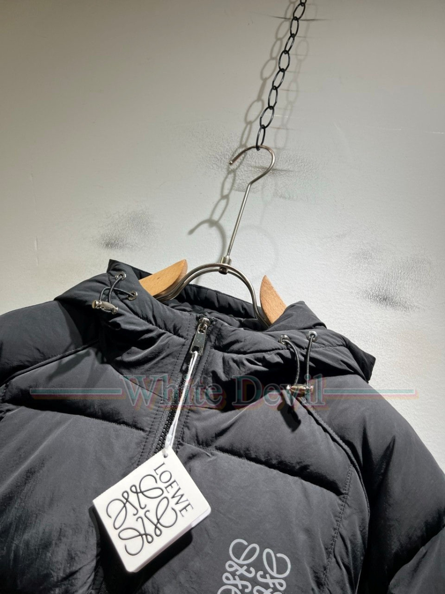하얀악마 이미테이션 로에베 패딩 (6).jpg