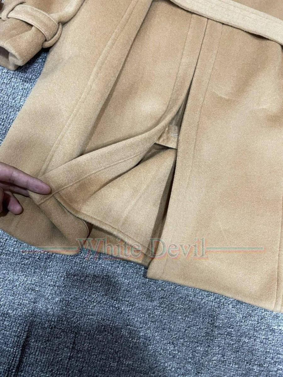 하얀악마 이미테이션 버버리 코트 (20).jpg