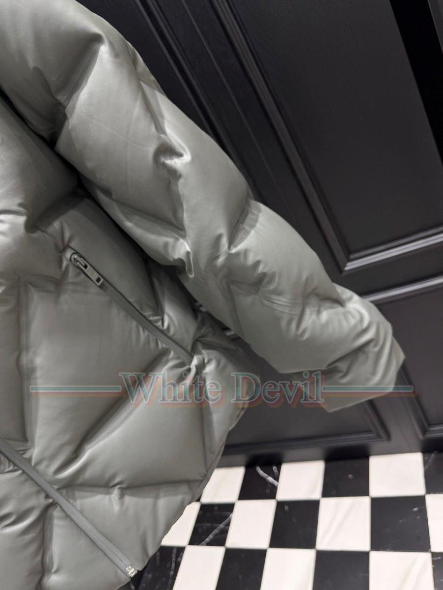 하얀악마 이미테이션 프라다 패딩 (6).jpg