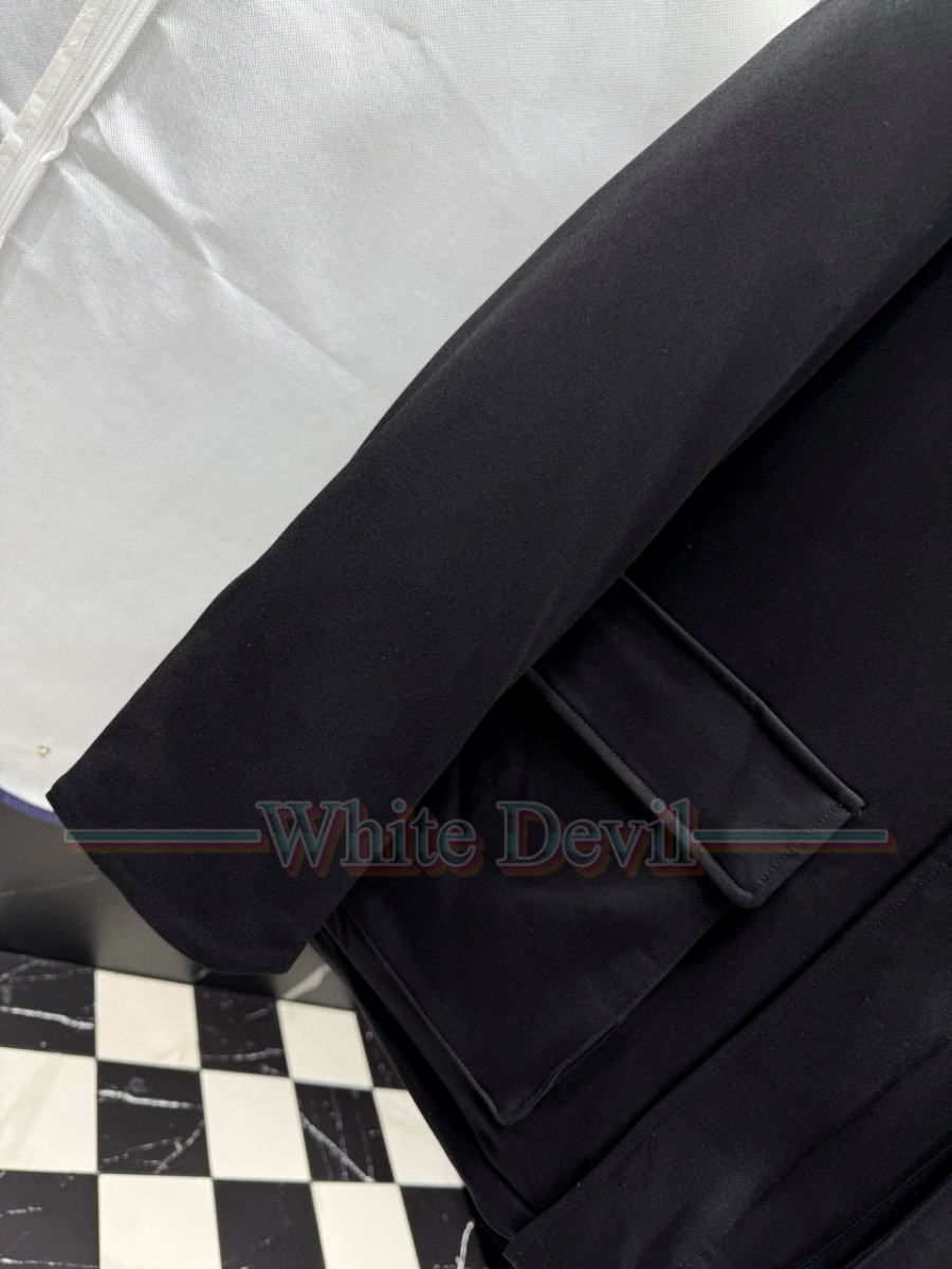 하얀악마 이미테이션 제냐 패딩 (5).jpg