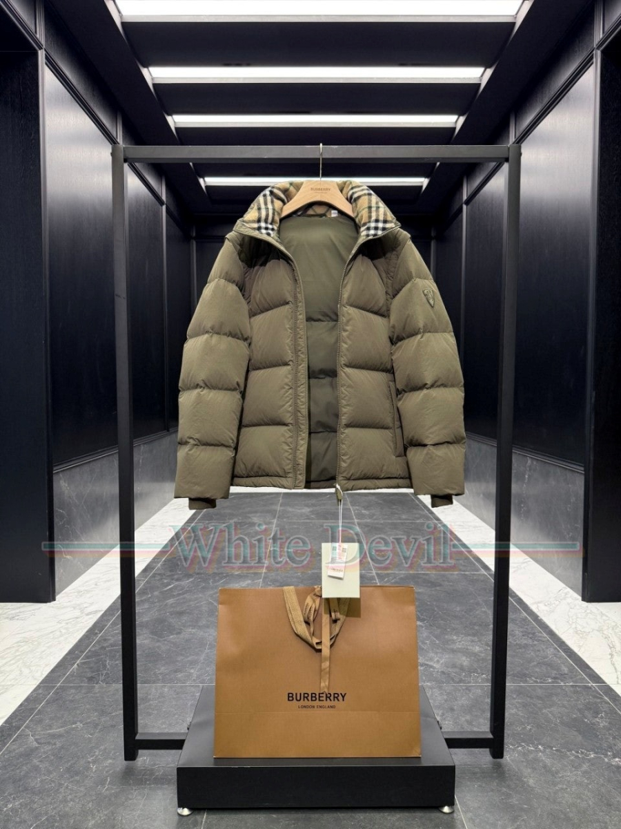 하얀악마 이미테이션 버버리 패딩 (7).jpg