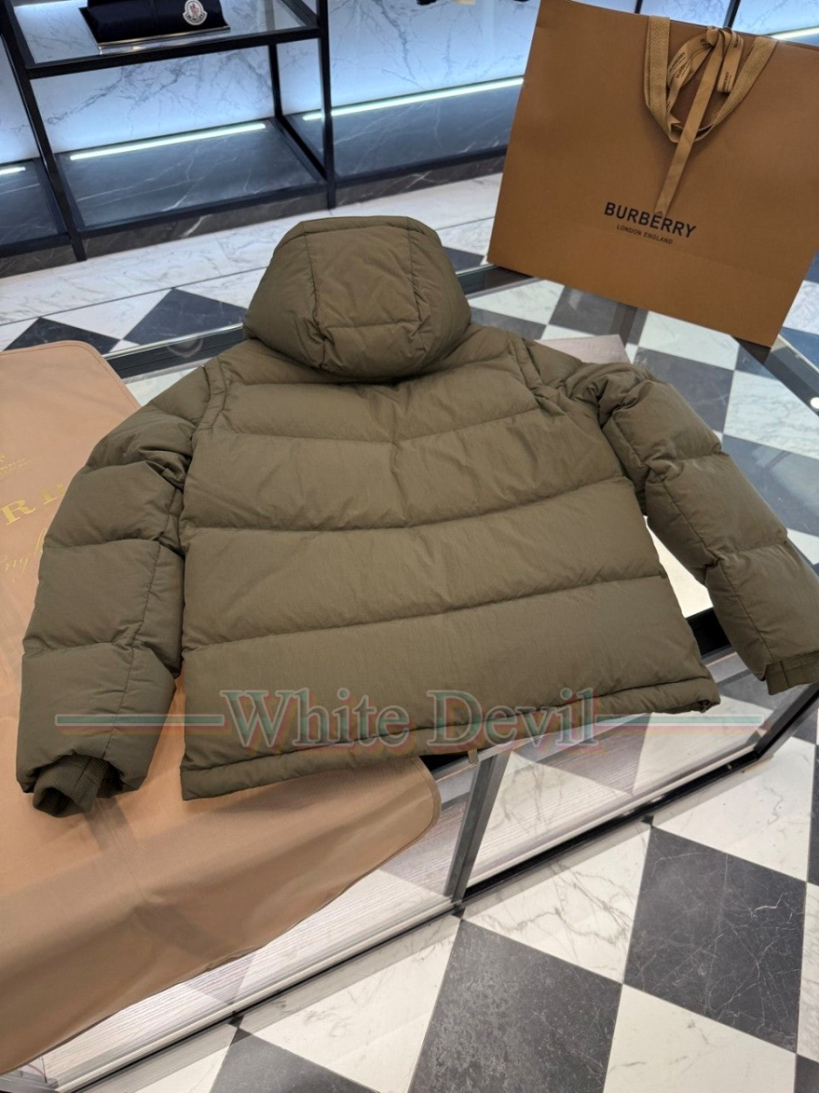 하얀악마 이미테이션 버버리 패딩 (19).jpg