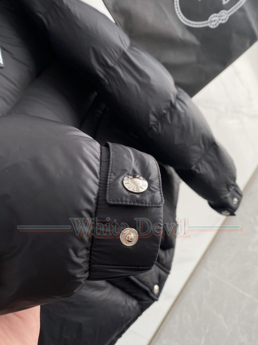 하얀악마 이미테이션 프라다 패딩 (6).jpg