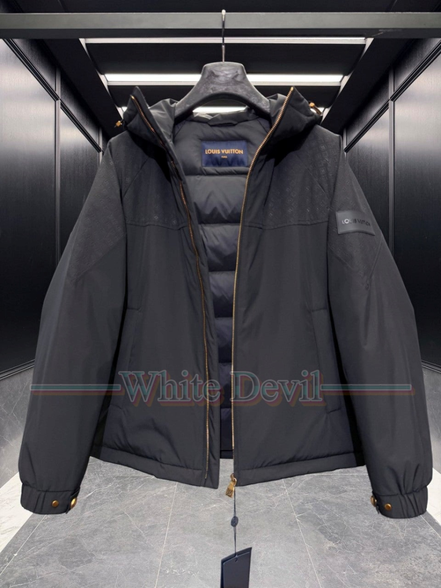 하얀악마 이미테이션 루이 점퍼 (7).jpg