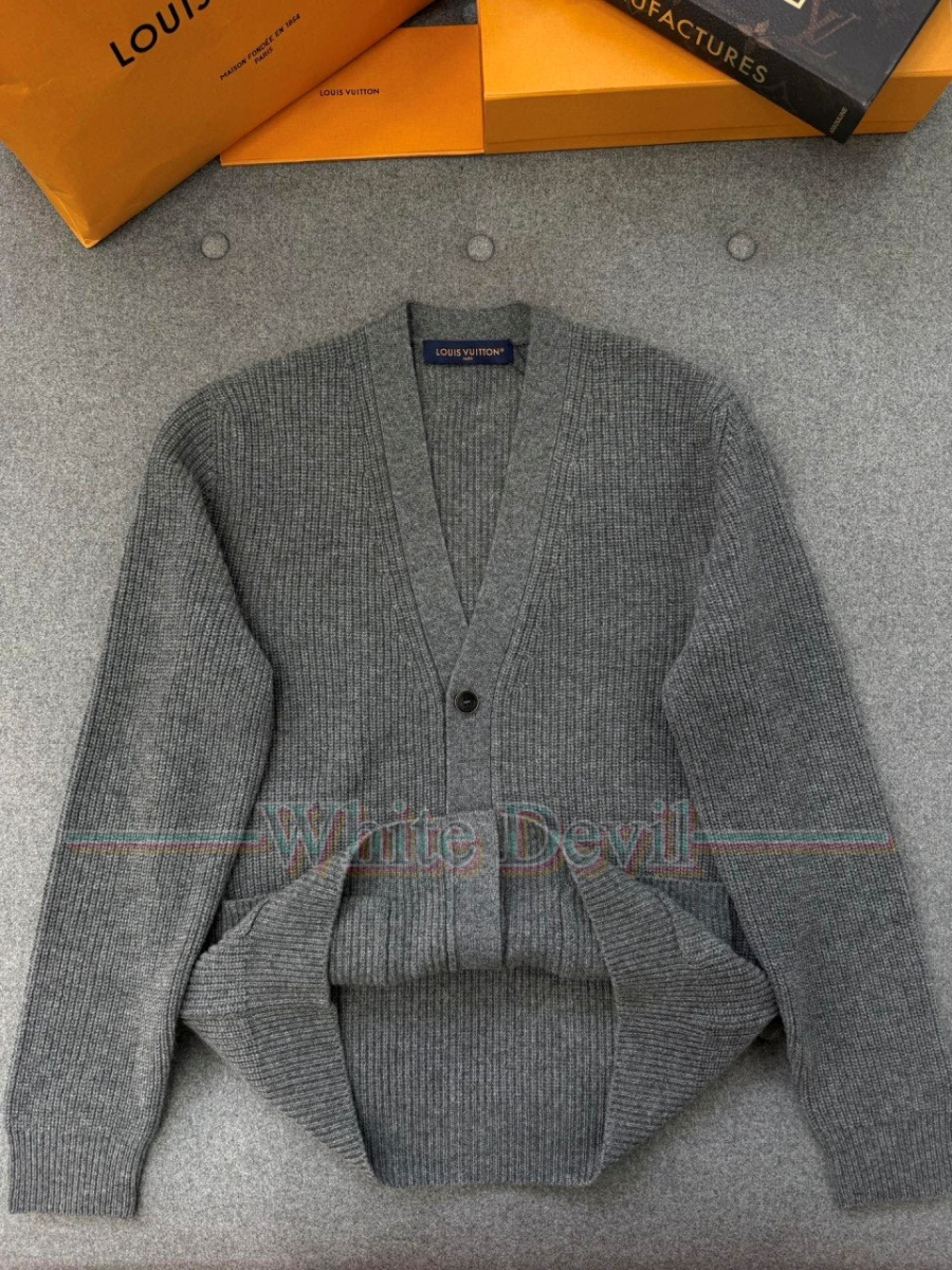 하얀악마 이미테이션 루이 가디건 (5).jpg