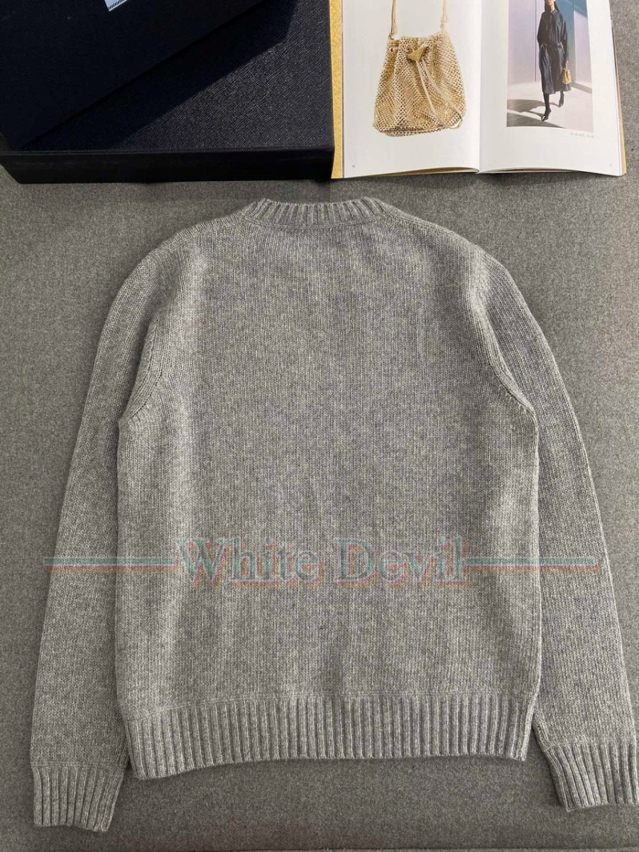 하얀악마 이미테이션 프라다 니트 (8).jpg