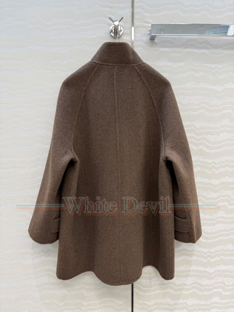 하얀악마 이미테이션 쿠치넬리 코트 (11).jpg