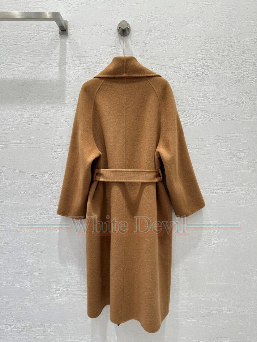 하얀악마 이미테이션 펜디 코트 (5).jpg