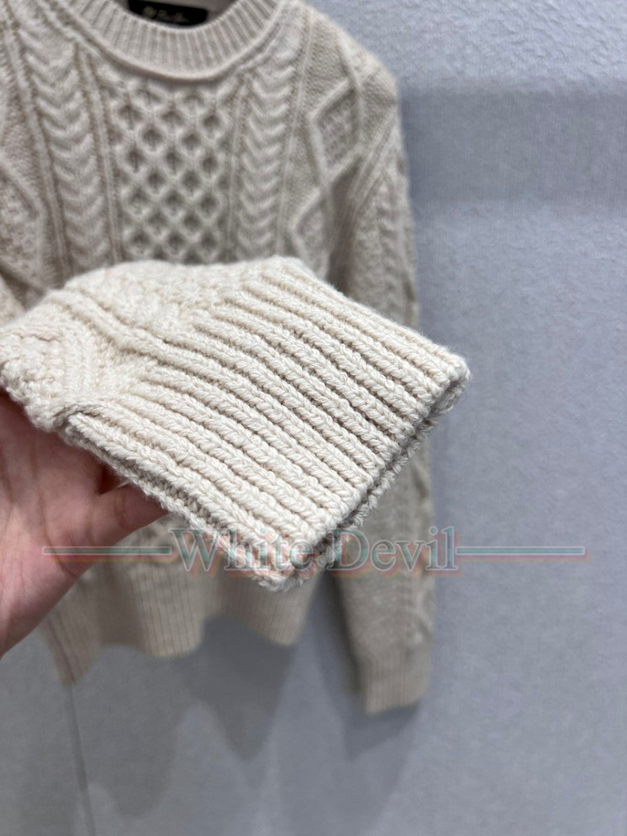 하얀악마 이미테이션 로로 니트 (11).jpg